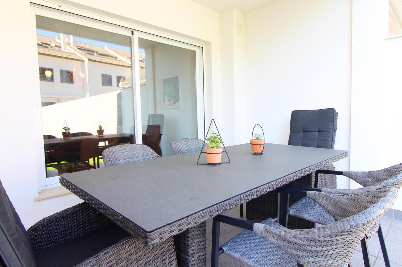 Villa Global Properties, Bonito Adosado Con Jardin En La Playa De Almarda à Sagonte Extérieur photo