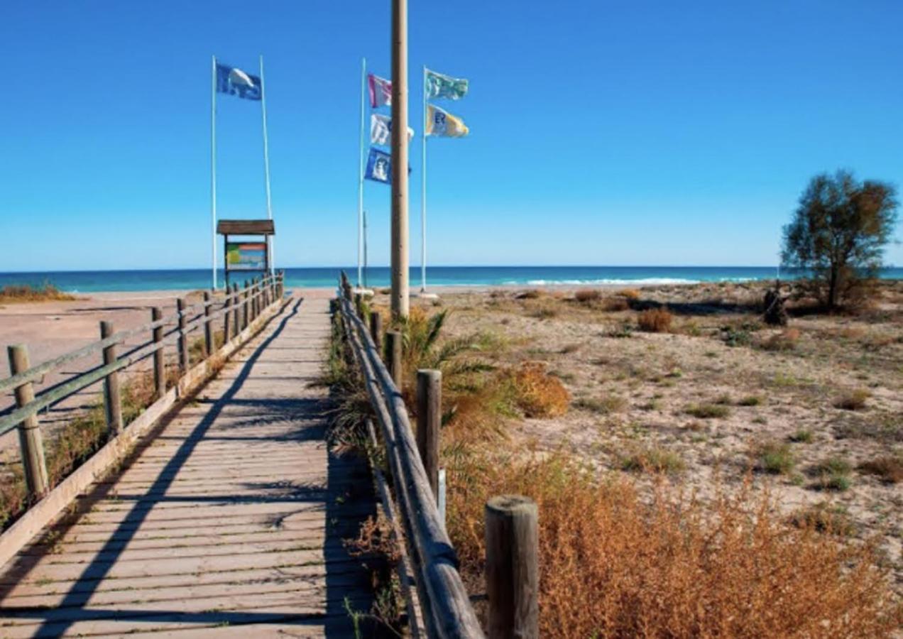 Villa Global Properties, Bonito Adosado Con Jardin En La Playa De Almarda à Sagonte Extérieur photo